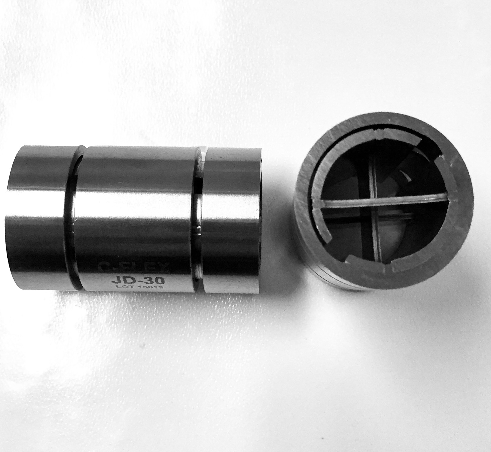 CFlex double end pivot bearing Bearing Tips